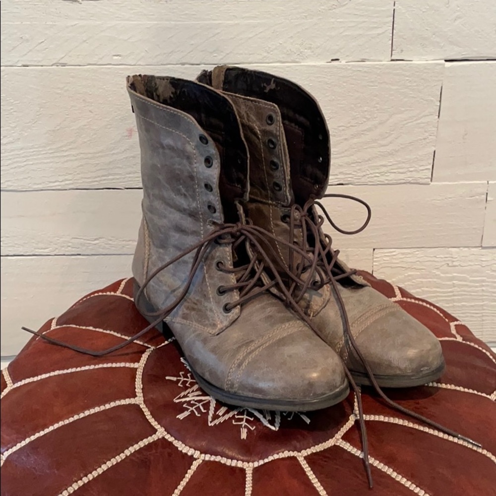 Worn Steve Madden Lace up boots